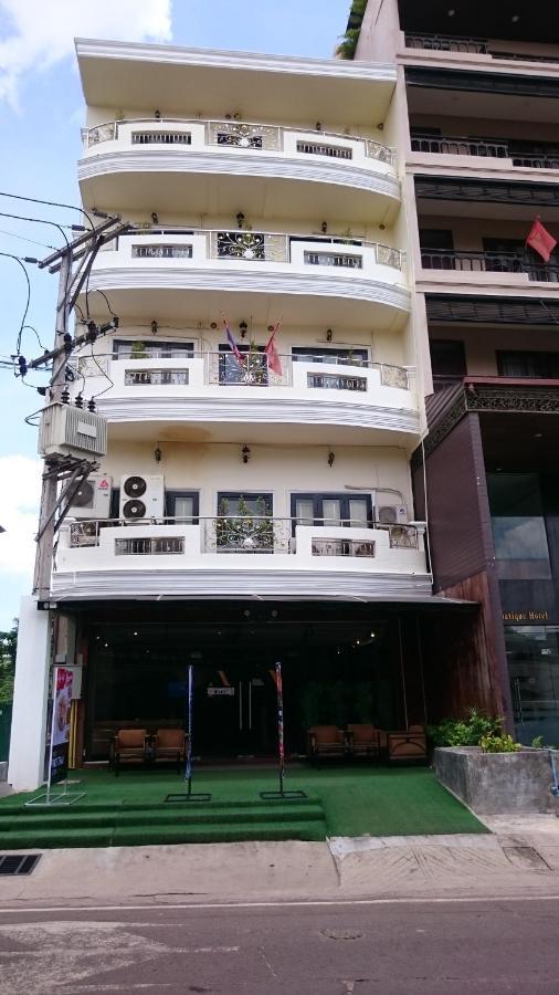 New Usouk Boutique Hotel Vientiane Exterior photo